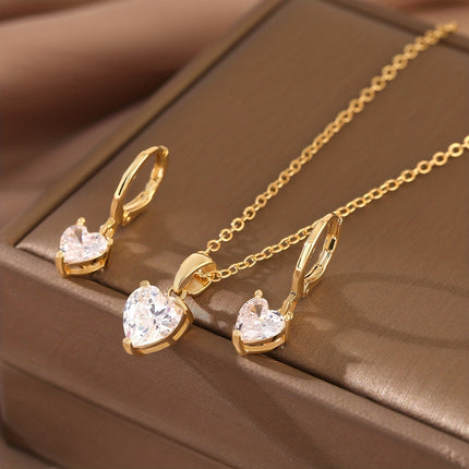 Luxurious Sparkling Heart Jewelry Set