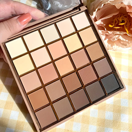 25-Color Eyeshadow Palette
