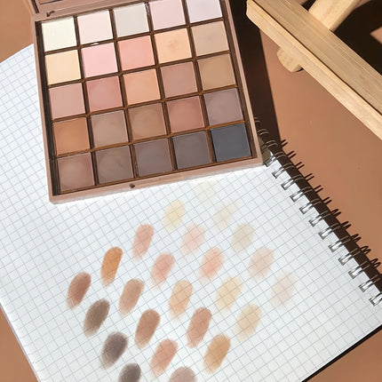 25-Color Eyeshadow Palette