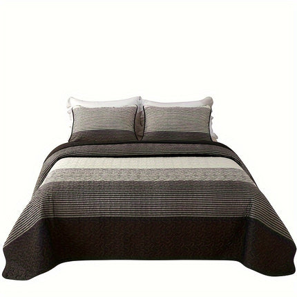 Striped Quilted Bedspread Set - Chic & Cozy Design