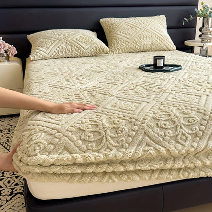 Luxurious Taffeta Fitted Sheet – Warm, Elegant Winter Comfort