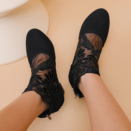 Elegant Floral Lace Chunky Heel Boots