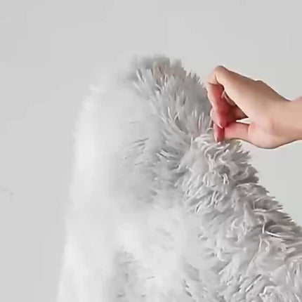 Luxurious Plush Faux Fur Rug – Soft & Cozy Home Accent - Monti Bargains