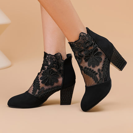 Elegant Floral Lace Chunky Heel Boots