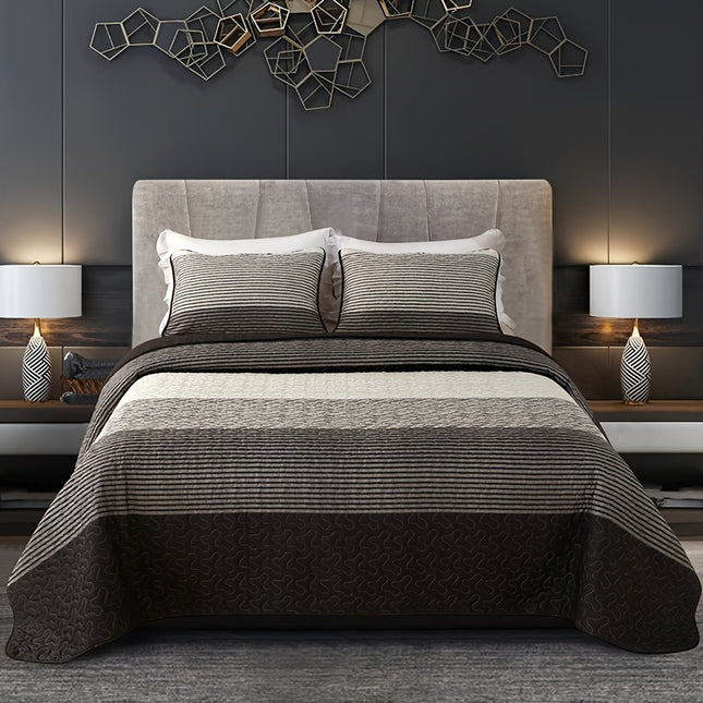 Striped Quilted Bedspread Set - Chic & Cozy Design