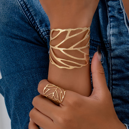 Vintage Leaf Design Jewelry Set