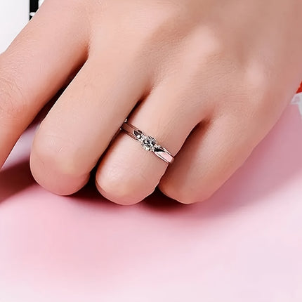 Classic 4-Prong Zirconia Ring