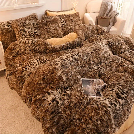 Leopard Print Plush Duvet Set