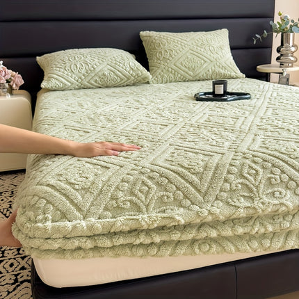 Luxurious Taffeta Fitted Sheet – Warm, Elegant Winter Comfort