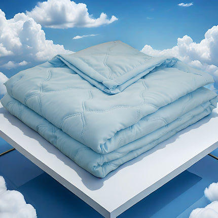 Ultra-Soft Lightweight Quilt - All-Season Comfort