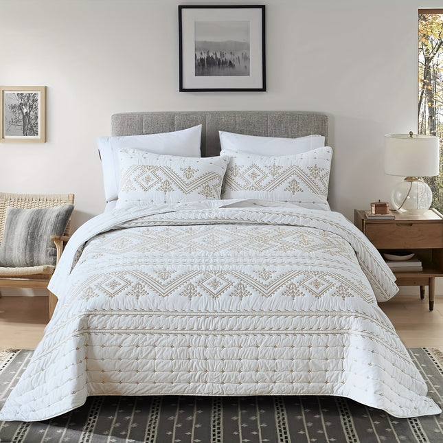 3pcs Luxury Embroidered Quilt Bedspread Set