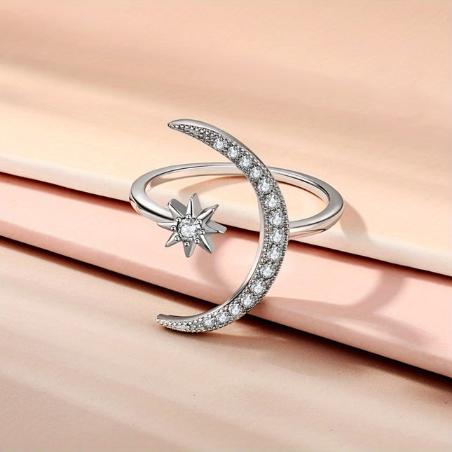 Minimalist Crescent Moon Ring