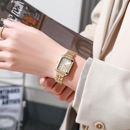 4pcs Classic Bracelet Watch Set