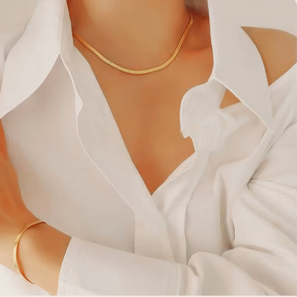 Elegant Golden-Toned Snake Chain Set