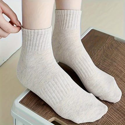 Women's Ribbed Crew Socks (6 Pairs)