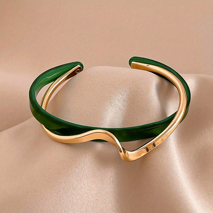 18K Golden Wave Cuff Bangle