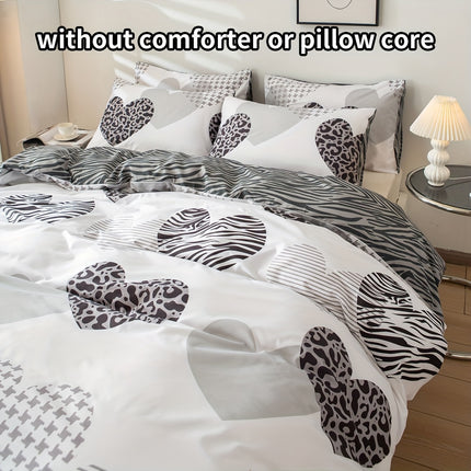 Leopard Print Heart Comforter Set - Cozy & Stylish Bedding