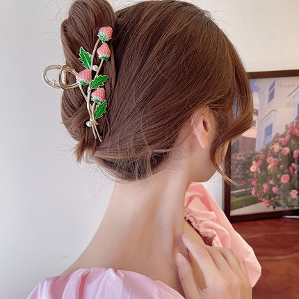 Trendy Strawberry Hair Claw – Stylish Metal Clip