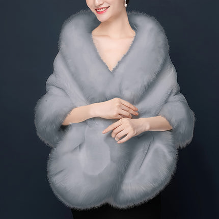 Luxurious Baroque-Style Faux Fur Shawl