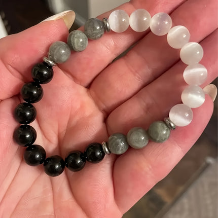 Men's Black & White Stone Protection Bracelet
