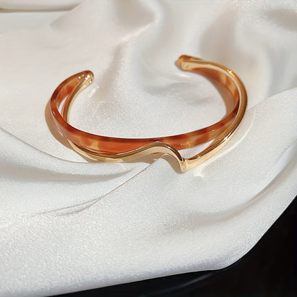18K Golden Wave Cuff Bangle