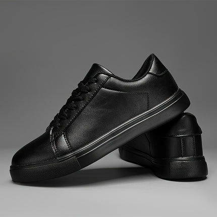 Men’s Classic Lace-Up Sneakers