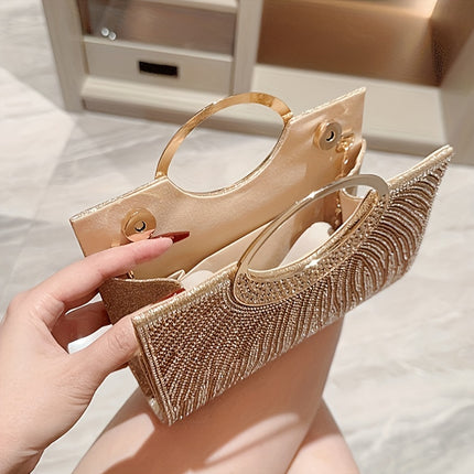 Elegant Magnetic Closure Clutch