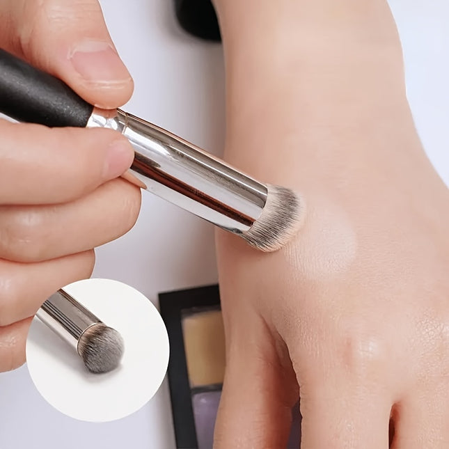 Professional Kabuki Concealer Brush
