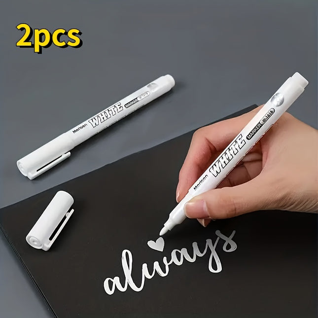 2pcs White Permanent Marker Pens