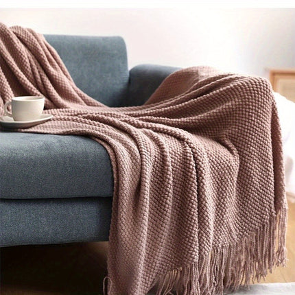 Knitted Throw Blanket with Tassels - Lightweight & Cozy