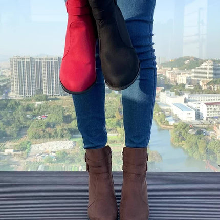 Chic Pointed Toe Ankle Booties