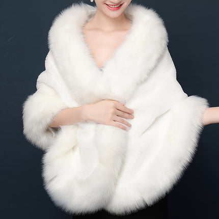 Luxurious Baroque-Style Faux Fur Shawl