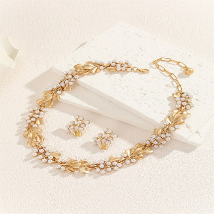 Boho-Chic Faux Pearl & Leaf Set