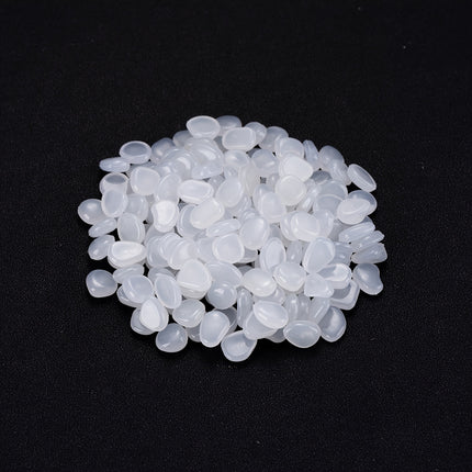 Luminous Pebbles – Glow-in-the-Dark Garden Magic