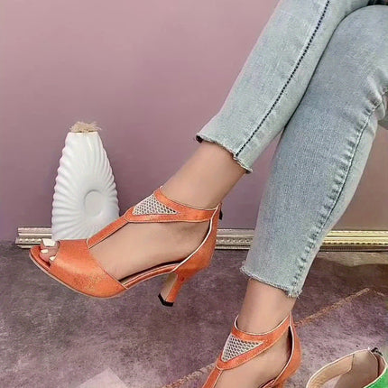 Chic Block Heel Sandals – Effortless Elegance