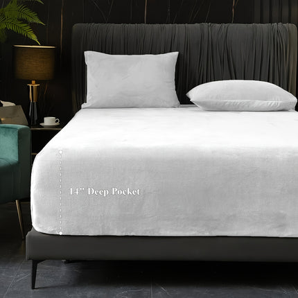 Luxury Velvet Fitted Sheet Set – Ultra-Soft Comfort