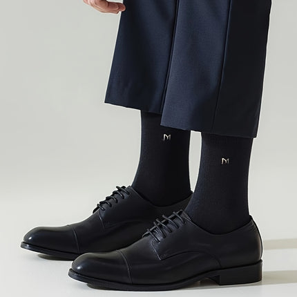 Stylish Men's Cotton Blend Socks