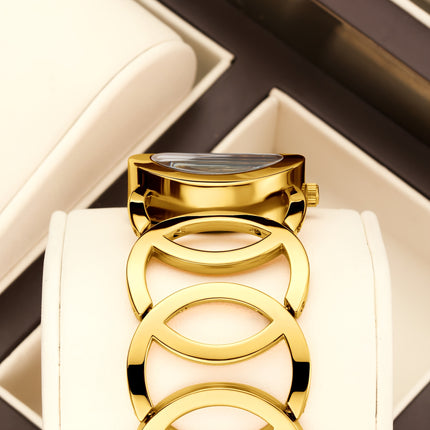 Elegant Golden Women's Quartz Watch