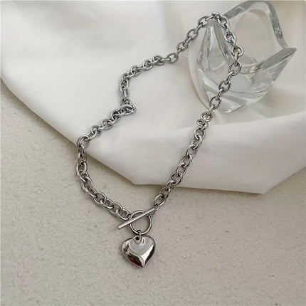 Elegant Heart Pendant Set