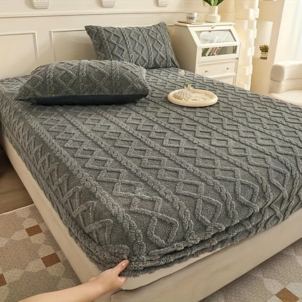 Winter Thickened Taffeta Velvet Fitted Sheet – Soft & Cozy