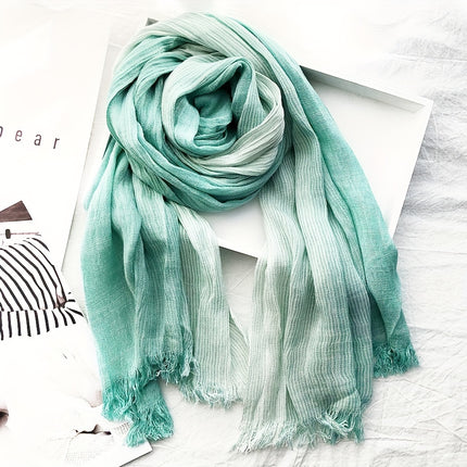 Luxurious Men’s Striped Winter Scarf
