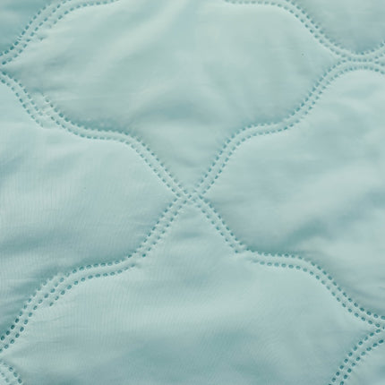 Lightweight Summer Cool Quilt - Soft & Breathable Bedding