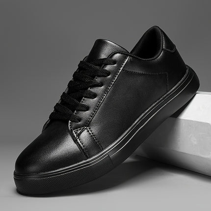 Men’s Classic Lace-Up Sneakers