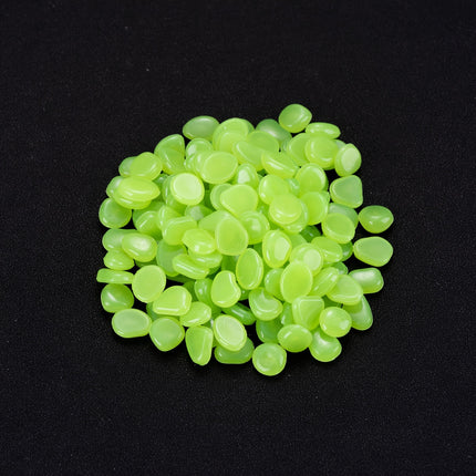Luminous Pebbles – Glow-in-the-Dark Garden Magic