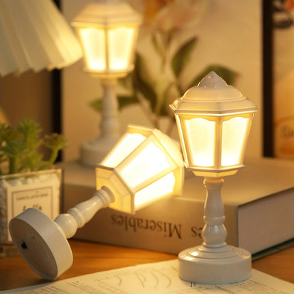 Mini Street Lamp Night Light - Retro Desktop & Bedroom Decor