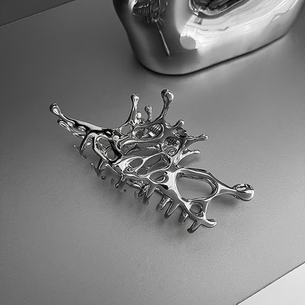 Elegant Liquid Metal Hair Claw