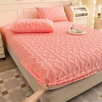 Winter Thickened Taffeta Velvet Fitted Sheet – Soft & Cozy