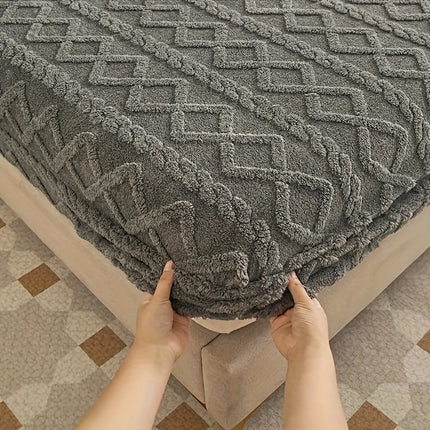 Winter Thickened Taffeta Velvet Fitted Sheet – Soft & Cozy
