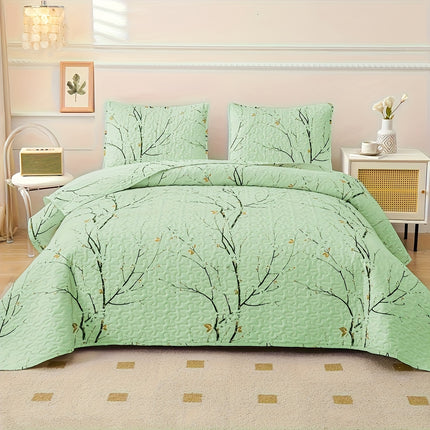 Elegant Plum Blossom Quilt Set – Soft & Breathable Comfort