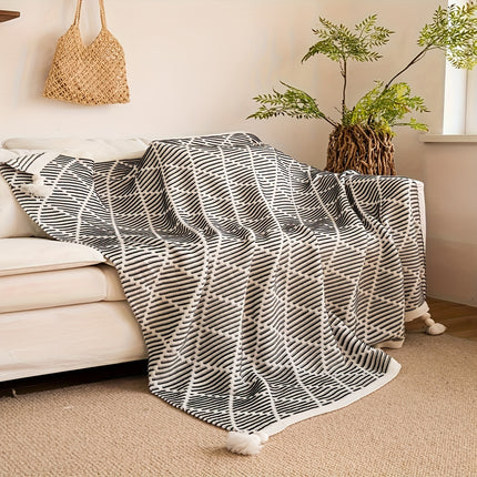 Nordic Rhombus Striped Throw Blanket - Soft & Stylish